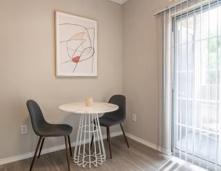 Landing Modern Apartment with Amazing Amenities (ID3280X77) - 3