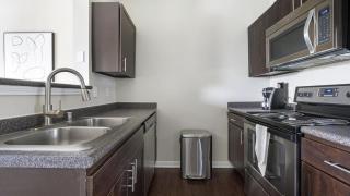 Landing Modern Apartment with Amazing Amenities (ID9673X00) - 6