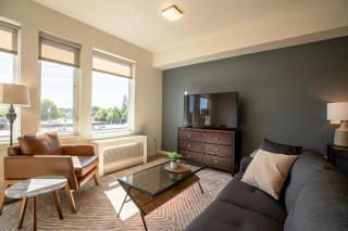 Landing Modern Apartment with Amazing Amenities (ID1965X08) - 4