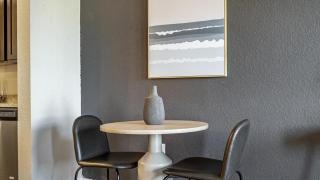 Landing Modern Apartment with Amazing Amenities (ID9830X56) - 3