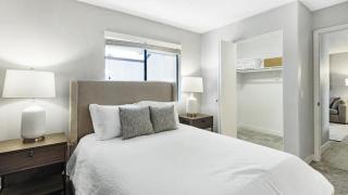 Landing Modern Apartment with Amazing Amenities (ID8221X53) - 5