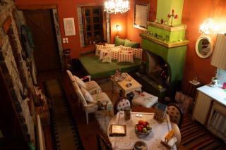 Lila Traditional House - 0