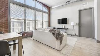 Landing Modern Apartment with Amazing Amenities (ID1000X551) - 8