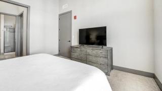 Landing Modern Apartment with Amazing Amenities (ID1000X551) - 3