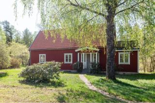 Charming Forest Retreat, 15 Min from Mariefred - Nykvarn - 2