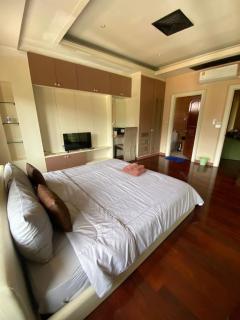 Phuket Pool Villa Sea view at town - Phuket - 3