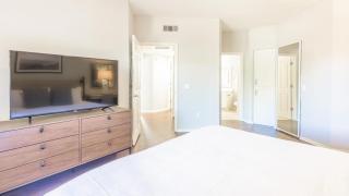 Landing Modern Apartment with Amazing Amenities (ID7376X99) - 2