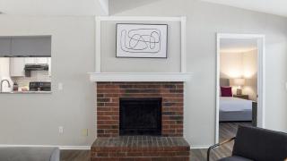 Landing Modern Apartment with Amazing Amenities (ID9622X63) - 8