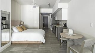 Landing - Modern Apartment with Amazing Amenities (ID1401X745) - Miami - 3