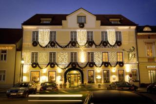 Hotel & Restaurant Stern - 0