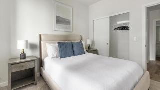 Landing - Modern Apartment with Amazing Amenities (ID1403X373) - 1