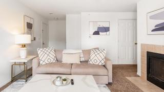 Landing Modern Apartment with Amazing Amenities (ID4410X79) - 3