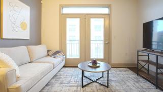 Landing Modern Apartment with Amazing Amenities (ID2613X64) - 9