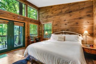 Rivers Edge Treehouses - Robbinsville - 7