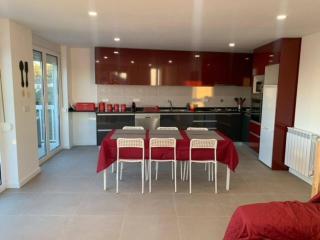 Welcoming chalet in Coimbra of 150 m² with private terrace on-site - - 8
