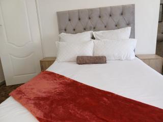 Ojong's Guesthouse Kraaifontein - Eikendel - Cidade Do Cabo - 4