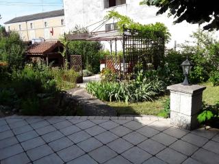 Chez Domi Jardin du bourg - Javerlhac-et-la-Chapelle-Saint-Robert - 4