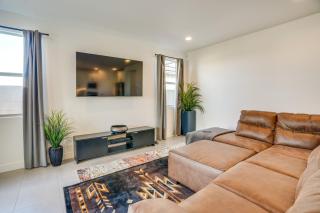 Newly Built Glendale Home 5 Mi to Westgate! - Glendale - 6