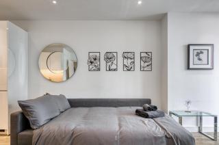 Stylish and Spacious- One Bed in Nine Elms - Londra - 6