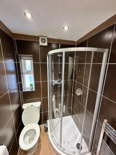 3 bed Hackney/Harringay Flat - London - 4