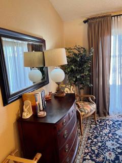 Hill’s Hummingbird Haven LLC 21442827 - Sierra Vista - 8