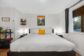 Mount Lena Room 4 at Mount Walker Inn - 2