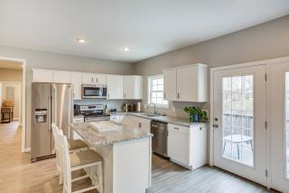 Winchester Home with Deck Less Than 1 Mi to Tims Ford Lake! - Winchester - 9