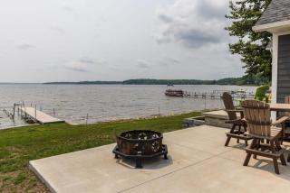 Snowmobile South Manistique Lake Lakeside Luxury - 7