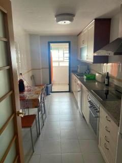 Bright Apartment in Alicante, 90 m², Shared Pool - 1