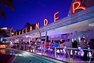 BEST DEAL! 2 Bedroom Modern Beachfront by YouRent! - Miami Beach - 7