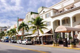 BEST DEAL! 2 Bedroom Modern Beachfront by YouRent! - Miami Beach - 5