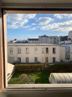 Apartment in Montmartre - Paris - 4