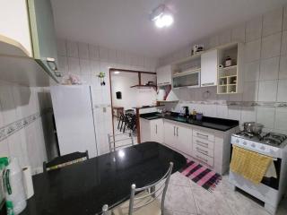 Casa com piscina em Cabo Frio/RJ - Cabo Frio - 1