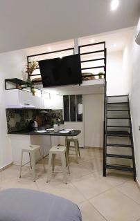 Studio pour jusqu'à 4 personnes proche de l'hôpital et du centre ville - Saint-Denis - 9