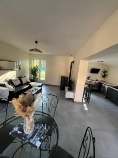 Maison au bord de rivière - - 4