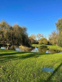 Maison au bord de rivière - - 1