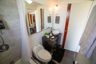 Top floor apt w/Balcony in El Poblado - 8