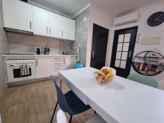 Apartment with pool & balcony less than 10min walk to Playa del Cura - Torrevieja - 1