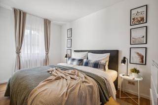 Comfort Family & Business Apartment in Neunkirchen - 2 SZ - Self-Check-in - WLAN 250 Mb - Parkplatz - Balkon - Badewanne - bis zu 5 Pers - 8