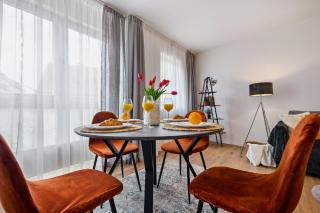 Comfort Apartment - Self-Check-in - 2 Schlafzimmer - bis 5 Pers - Zentrumnah - Parkplatz - WiFi - Balkon - Neunkirchen - 9