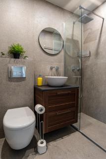 Upscale Loft in ATHens - 3