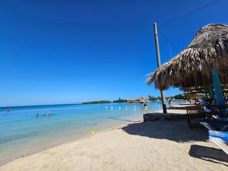 Casa Margarita - First Bight - 8