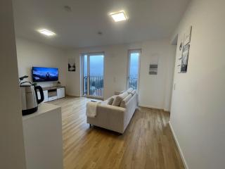 Luxurious and stylish apartment at BER Airport - Schönefeld - 4
