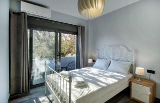 E&A luxury apartment with sea view - Rodes - 8