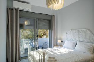 E&A luxury apartment with sea view - Rodes - 1