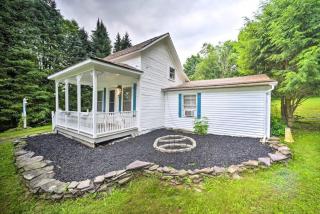 Cozy Milford Cottage on Half Acre w Deck & Grill - Milford - 9