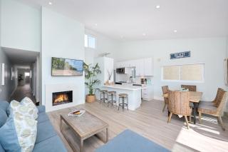 3 Bedroom home on the beach steps from Balboa Pier - 9