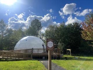 Unique Escapes - Nature Lovers Geodome - Monticello - 1