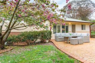 Stunning Katoomba Home with Lush Garden&Playground - Katoomba - 0