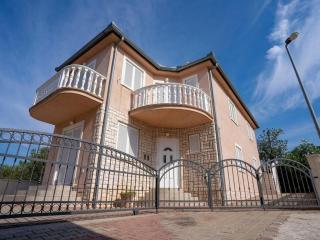 Apartments with parking space Sveti Filip i Jakov, Biograd - 22404 - 0